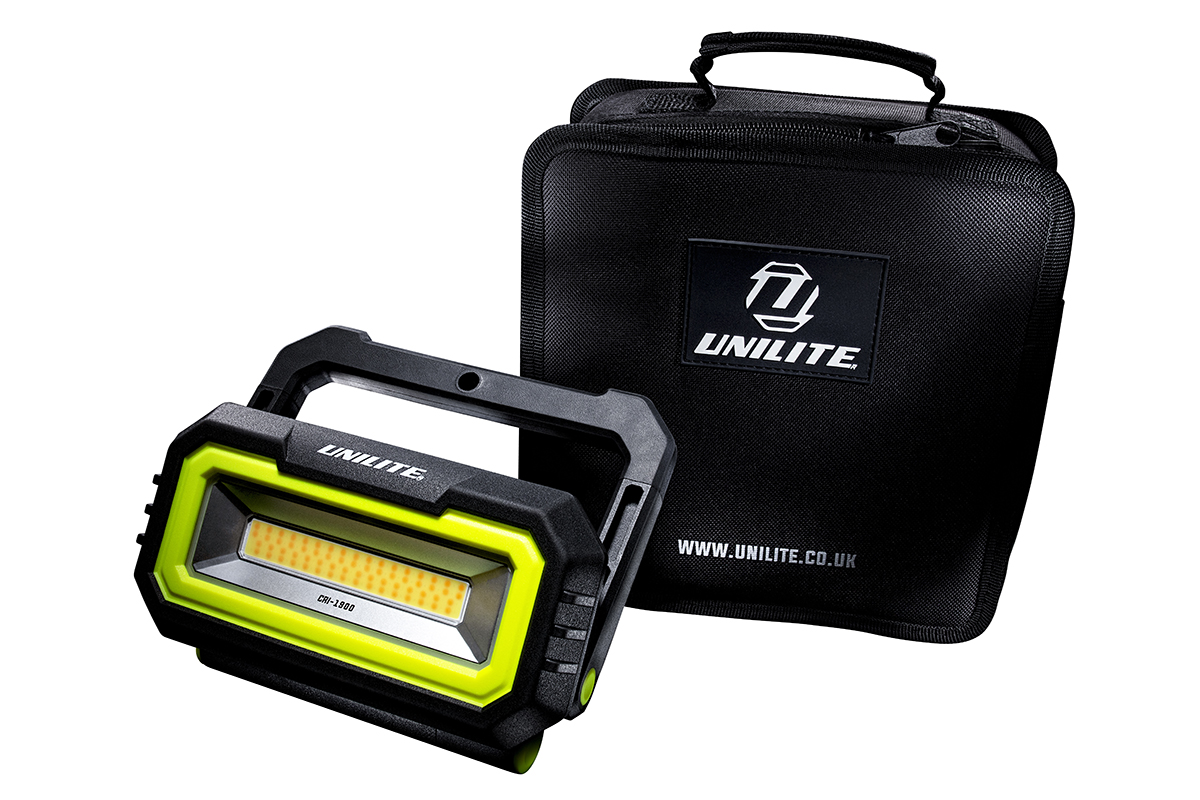 картинка Компактный прожектор (1900 Lm, HI CRI 96+, 2700-6500K, 5000 mAh, IP65) - UNILITE CRI-1900
