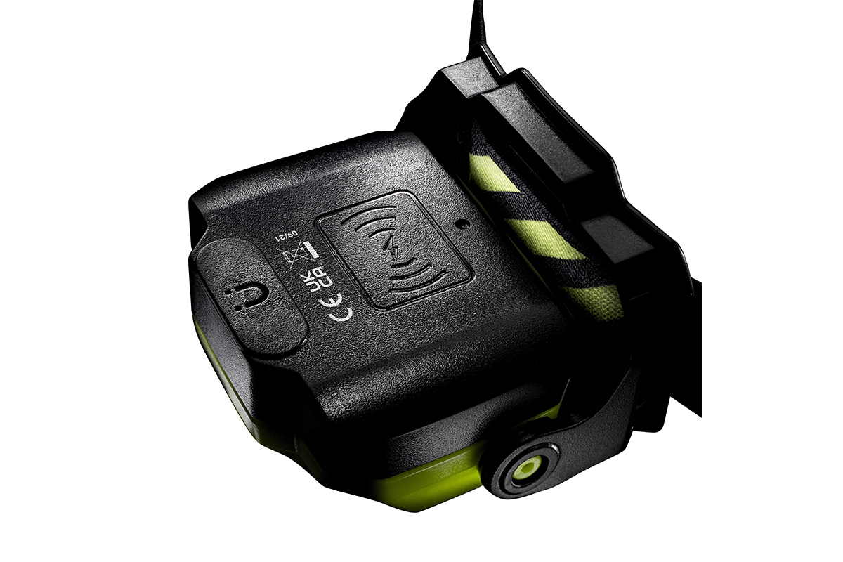 картинка Налобный фонарь с функцией беспроводной зарядки (550 Lm, 1500 mAh, IP65) - UNILITE WCHT5